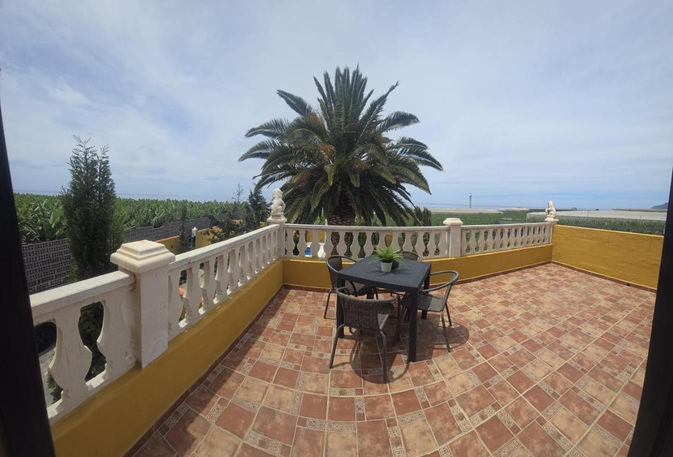 Vivienda Vacacional Finca Jorsam Con Piscina Tazacorte Exterior foto